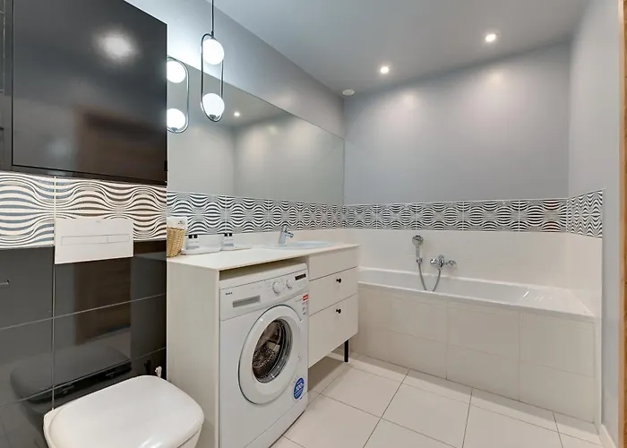 Dom & House Szafarnia Modern On The Motlawa River غدانسك