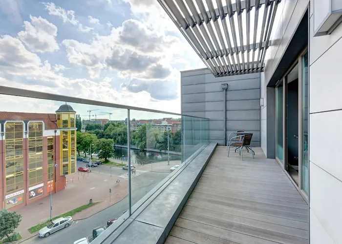 Dom & House Szafarnia Modern On The Motlawa River * غدانسك