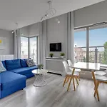 아파트 Szafarnia Luxury On The Motlawa River By Renters *