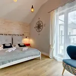 Szafarnia Luxury On The Motlawa River By Renters * 그단스크