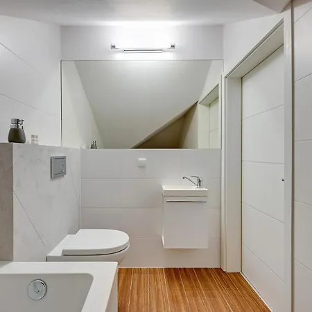 Dom & House Szafarnia Modern On The Motlawa River * Gdańsk