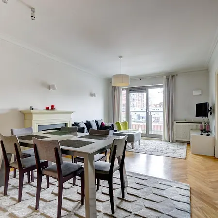 公寓 Dom & House Szafarnia Modern On The Motlawa River