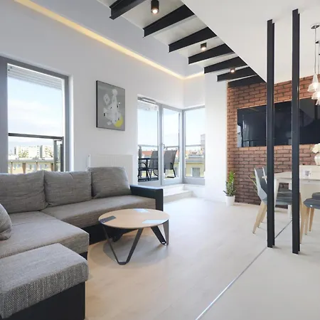 Dom & House Szafarnia Modern On The Motlawa River *