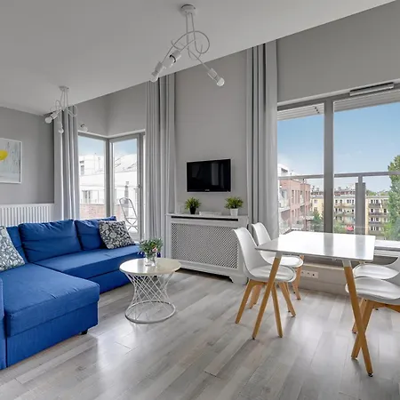 Apartment Dom & House Szafarnia Modern On The Motlawa River *