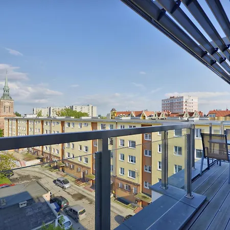 Apartment Dom & House Szafarnia Modern On The Motlawa River Danzig