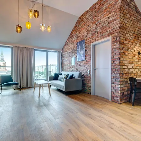 Dom & House Szafarnia Modern On The Motlawa River *