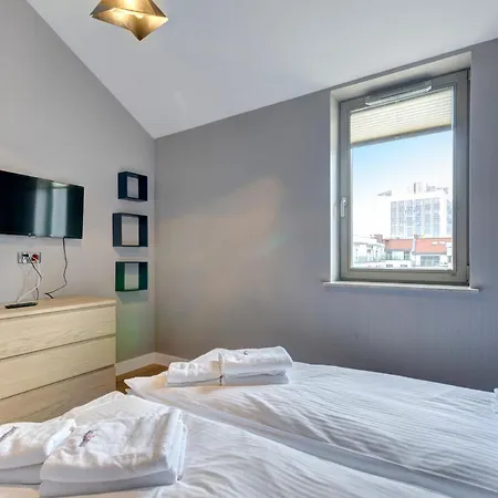 Dom & House Szafarnia Modern On The Motlawa River Apartment Danzig