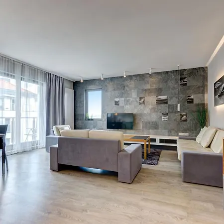 Apartment Dom & House Szafarnia Modern On The Motlawa River