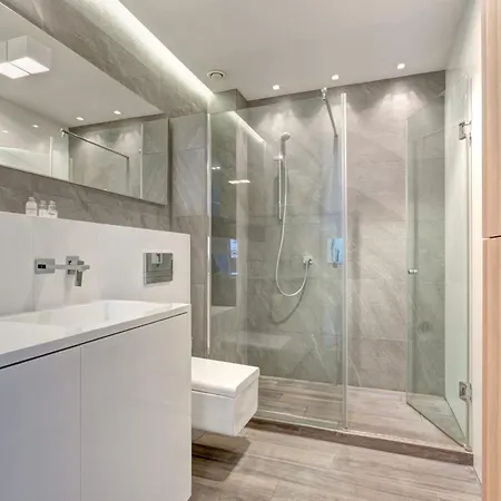 Dom & House Szafarnia Modern On The Motlawa River Danzig