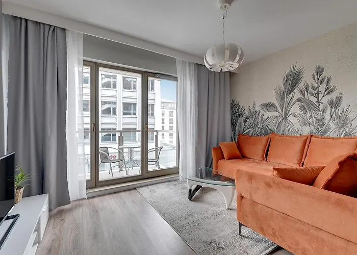 Szafarnia Luxury On The Motlawa River By Renters