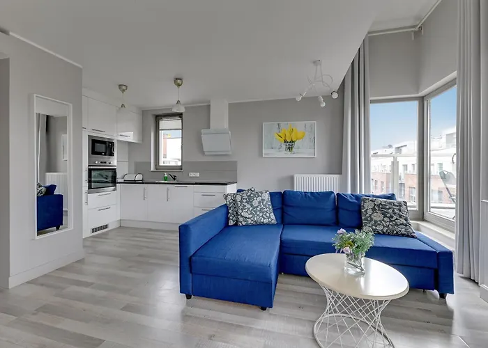 Szafarnia Luxury On The Motlawa River By Renters