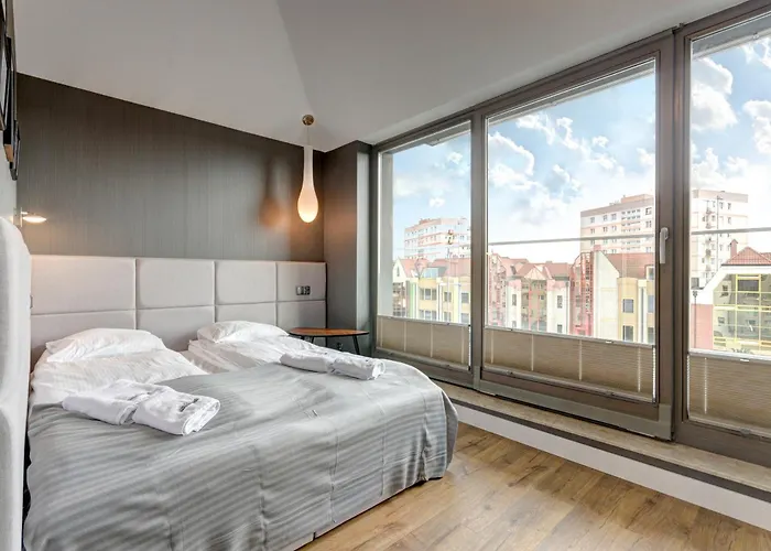 Szafarnia Luxury On The Motlawa River By Renters *