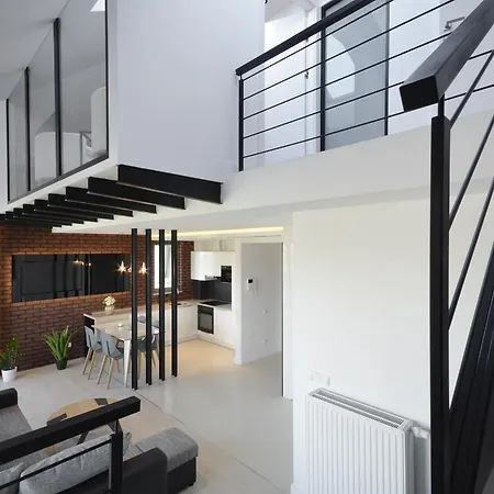Szafarnia Luxury On The Motlawa River By Renters Appartement *