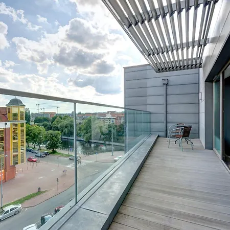 Dom & House Szafarnia Modern On The Motlawa River * Gdansk